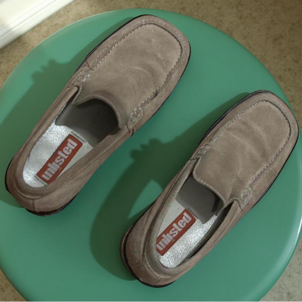 Y2K Unlisted Kenneth Cole Suede Loafers